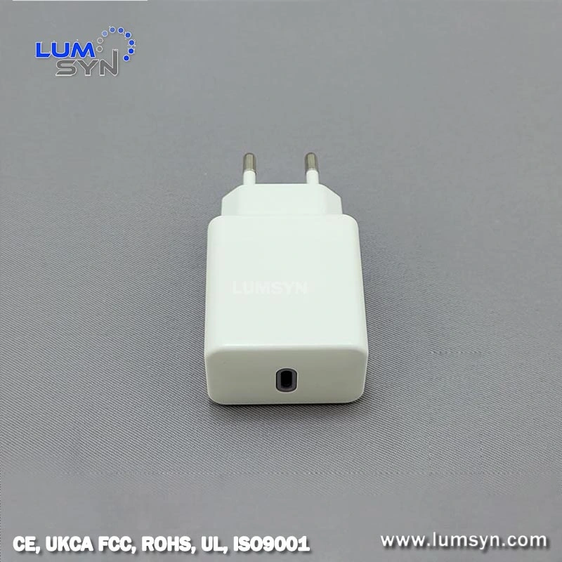 Special Offer for 18W 20W 25W 5V 3A Pd Type C Quick iPhone Charger USB Power Adapter with UK/Us/EU Plug From Factory